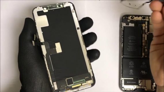Thay màn hình iPhone Xs Max chính hãng bóc máy